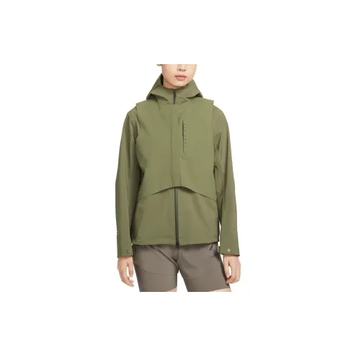 Nike Storm-FIT Jackets Women's Medium Olive Green