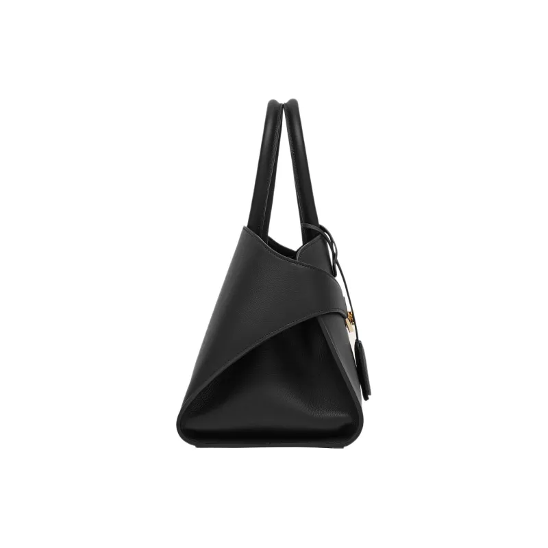 FERRAGAMO Calfskin Shoulder Bag Crossbody Bag Handbag Small Size Women's Black-2