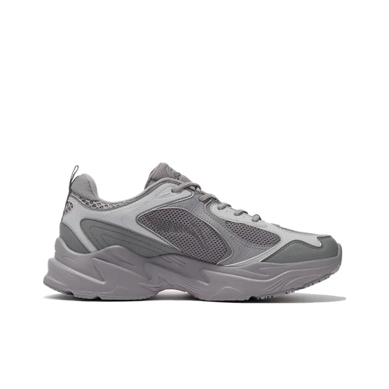 LiNing Cushioning Breathable Low Top Running Shoes Men's Gray-1