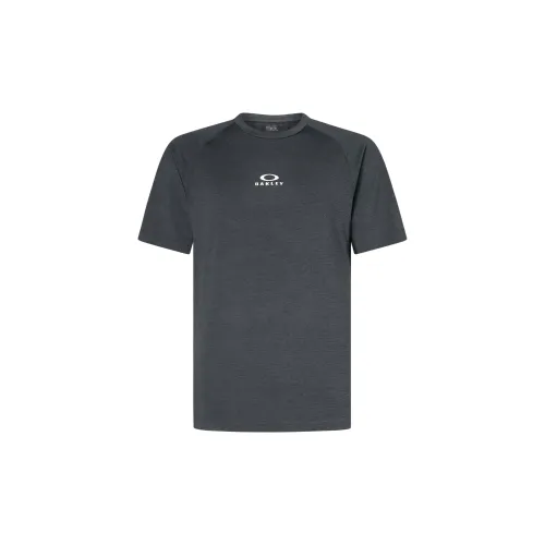 Oakley T-Shirts Men Black Gray