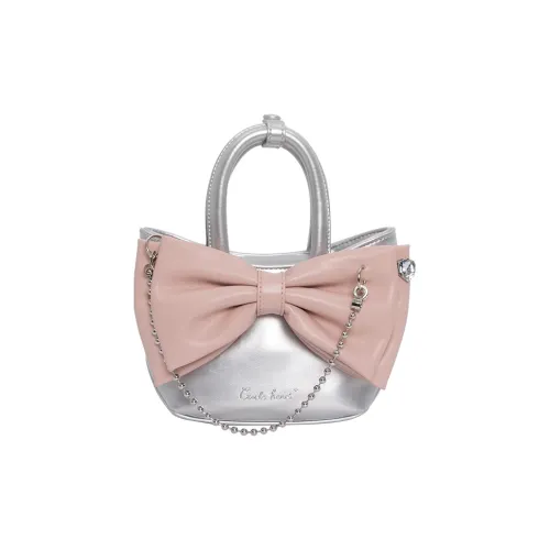 Girls heart Handbags