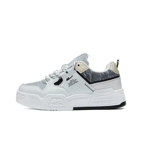 Warrior Students Casual White Sneakers Wear resistant And Lightweight Low Top Skateboard Shoes Men's White Gray