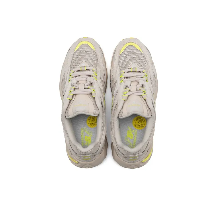 New Balance 725 X Niko 'Gray Yellow'-3