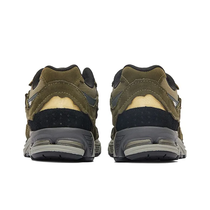 New Balance 2002R Protection Pack Dark Moss-4