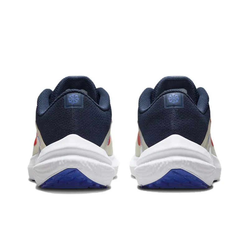 Nike Air Zoom Winflo 10 'Sea Glass University Red'-4