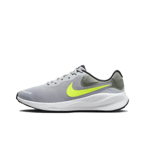 Nike Revolution 7 'Wolf Grey Volt'