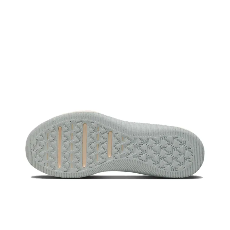 Nike MC Trainer 2 Pale Ivory Guava Ice Women's-5