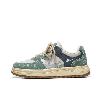 Warrior Lightweight, Slip Resistant, And Abrasion Resistant Low Top Skateboard Shoes Men's Beige Green Blue