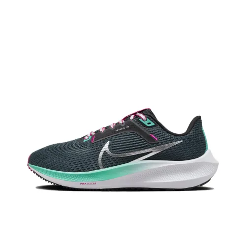 Nike Women's Air Zoom Pegasus 40 Wide 'Deep Jungle Metallic Silver'