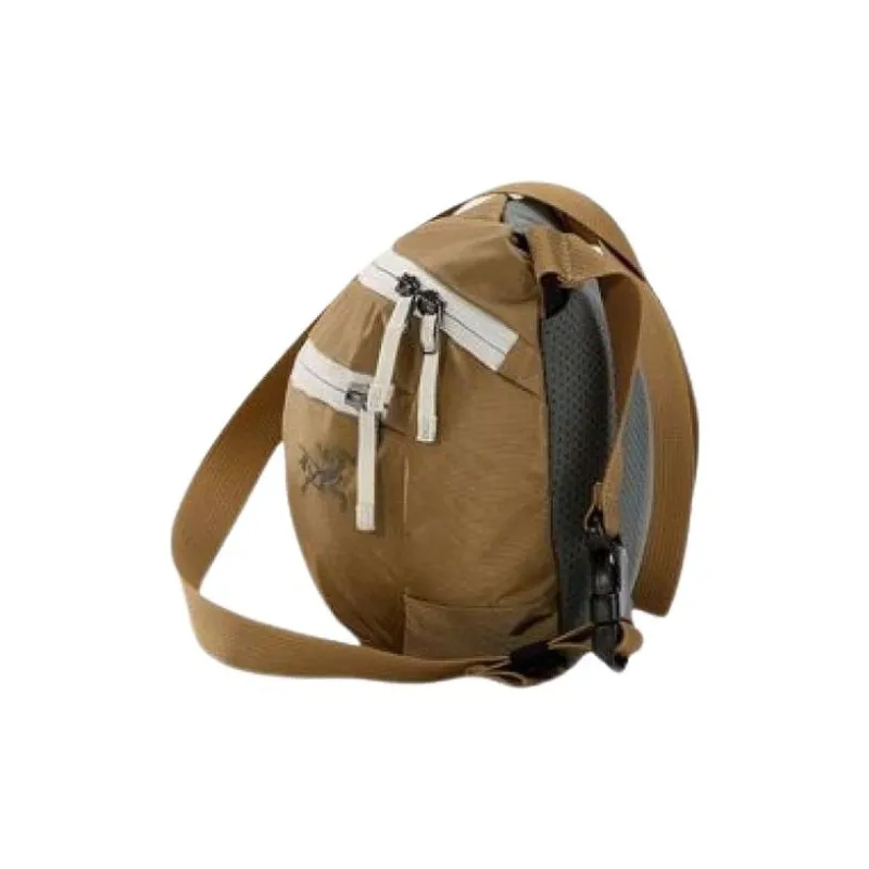 Arcteryx Mantis 2 Nylon Shoulder Bags Fanny Pack Unisex Khaki-2
