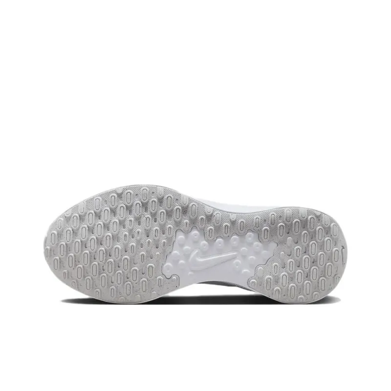 Nike Revolution 7 White Women's-5