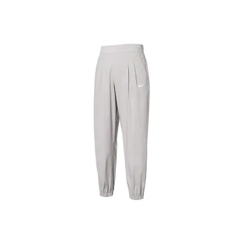 Nike Women'ss Logo Print Mid-Rise Jogger Pants Gray