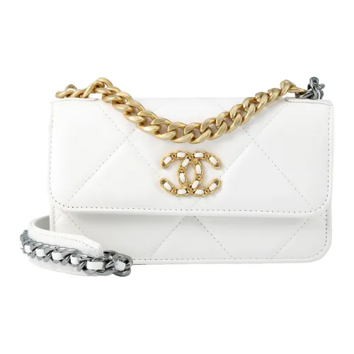 CHANEL 19Bag Crossbody Bags