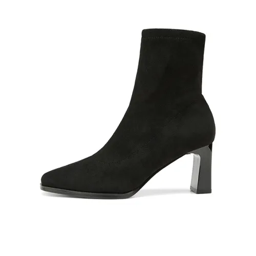 VMe Ankle Boots Women's Black