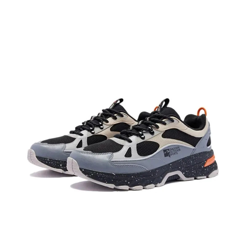 QIAODAN Ice Marks Shock Absorbers With Slip Resistant Features Low Top Running Shoes Men's Black Gray-2