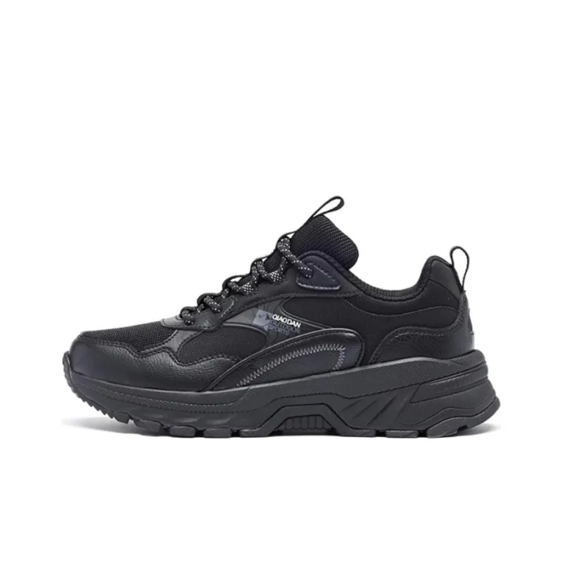 QIAODAN Ice Marks Cushioned Slip Resistant Rebound Low Top Running Shoes Women's Black-0