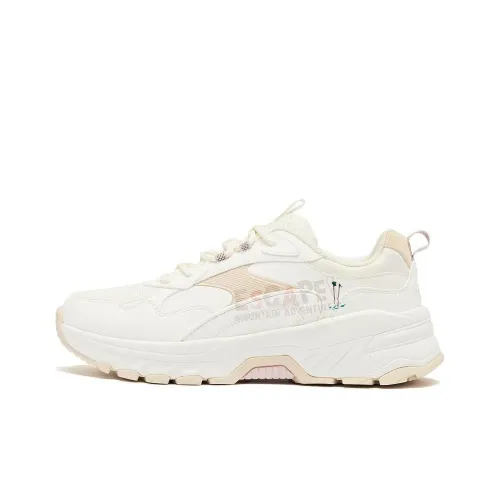 QIAODAN Ice Marks Cushioned Slip Resistant Low Top Running Shoes Women's Ivory