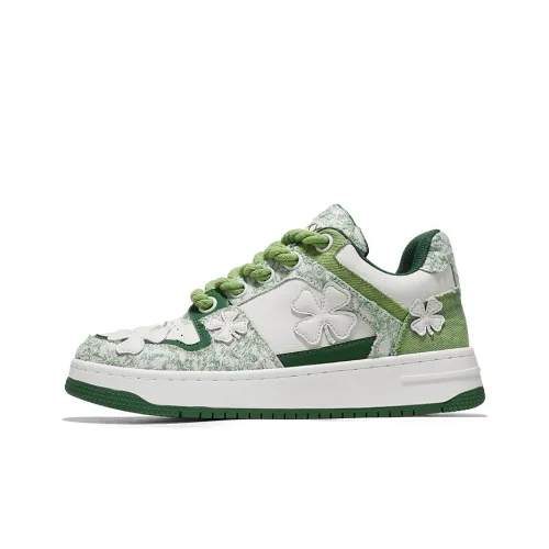 LUCKY BRAND Lucky Brand Four Leaf Clover Low Top Skateboard Shoes Unisex