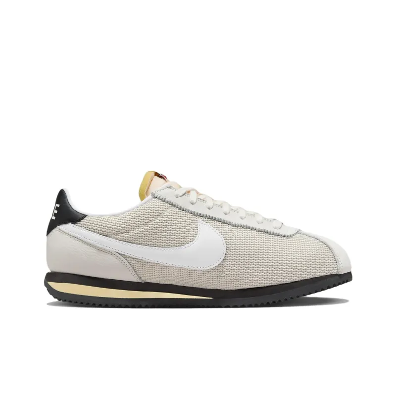 Nike Cortez Light Orewood Brown-1