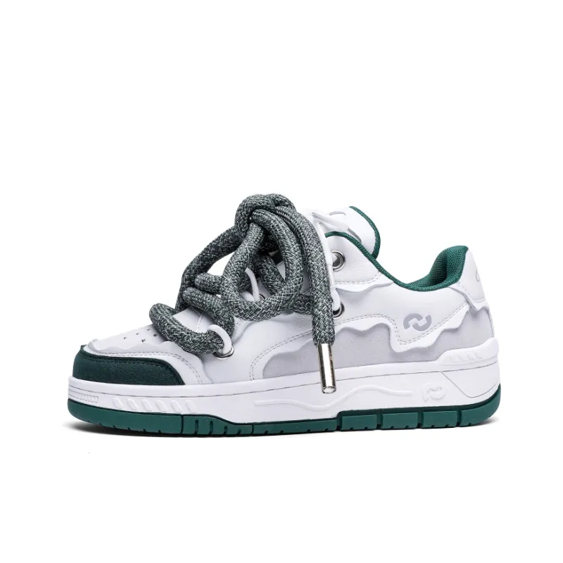 CAI CHI Anti Slip Wear Resistant Low Top Skateboard Shoes Unisex-0