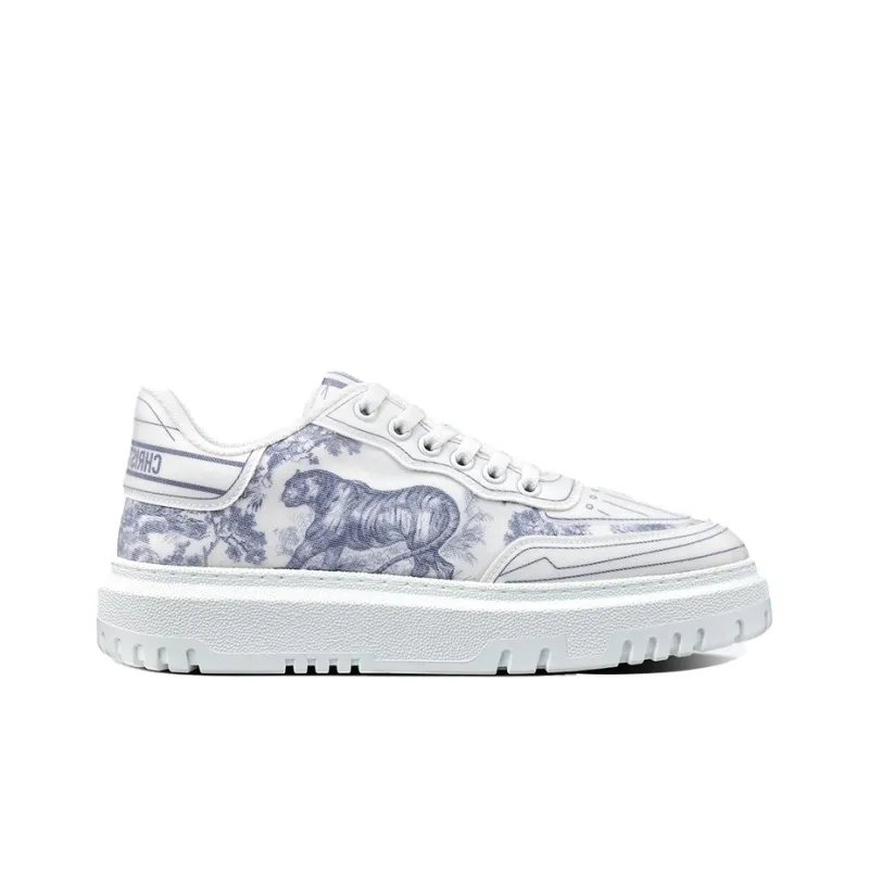 DIOR Addict Low Top Stylish Skateboarding Shoes Women's White-1