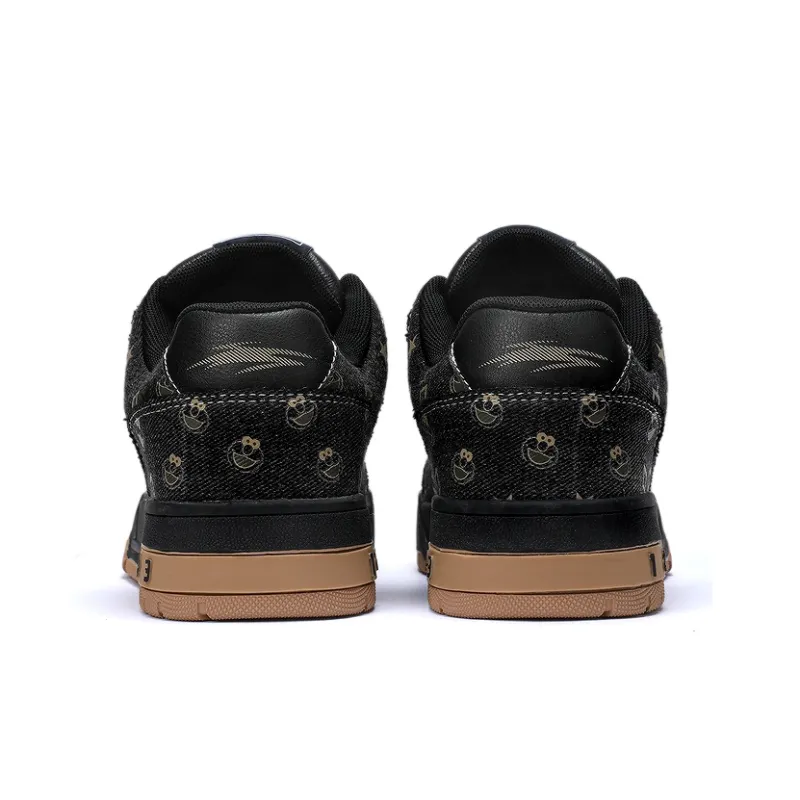SESAME STREET Skateboard Shoes Unisex Low Top Black & White/Denim Blue/Beige Apricot/Black-4