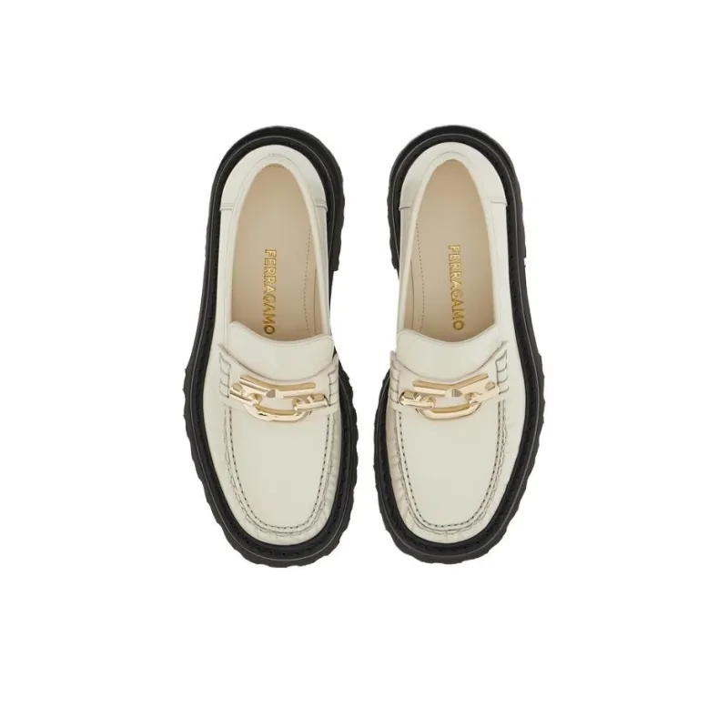 FERRAGAMO Gancini-plaque Leather Loafers-3