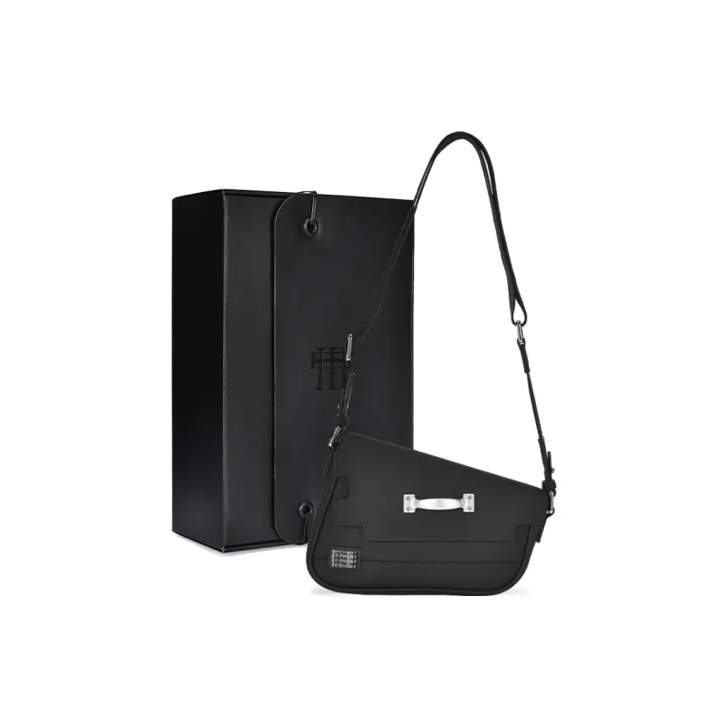 EPIPHQNY Skin Feel Material Shoulder Bag Unisex Black-16