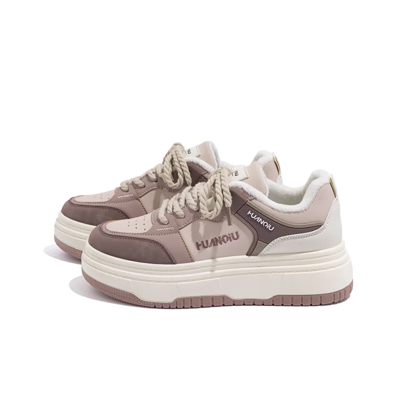 HUANQIU Abrasion Resistant Low Top Skateboard Shoes Women's Beige-1