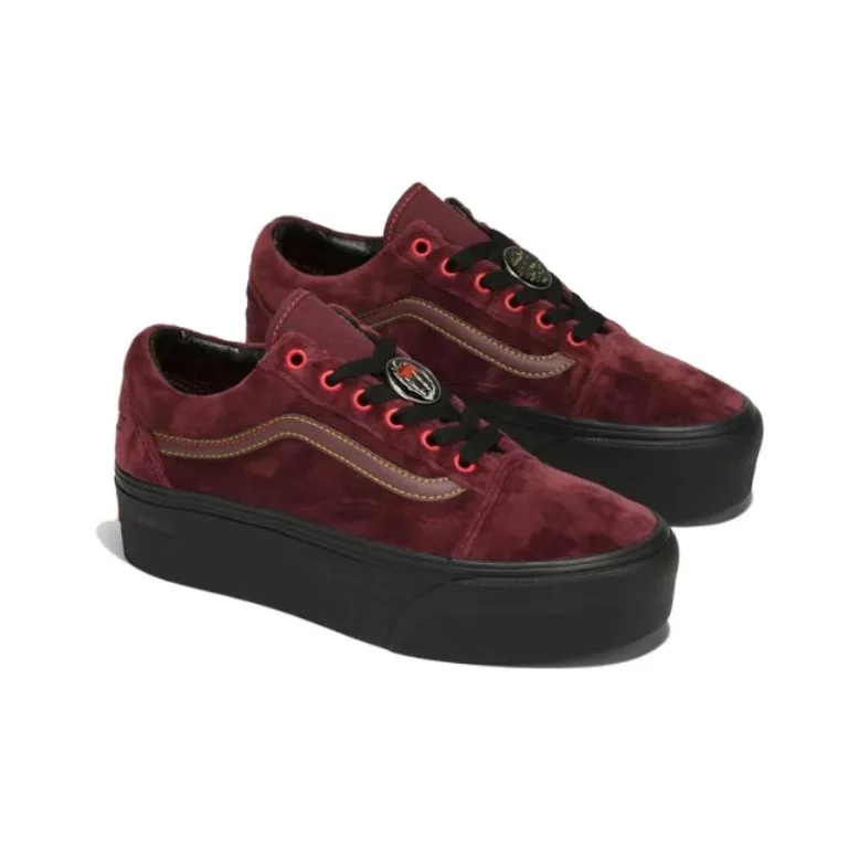 Old Skool Disney X Vans Stackform 'Poison Apple'-1