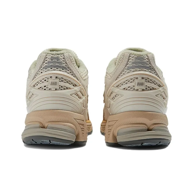 New Balance 1906R Auralee Bone White-3
