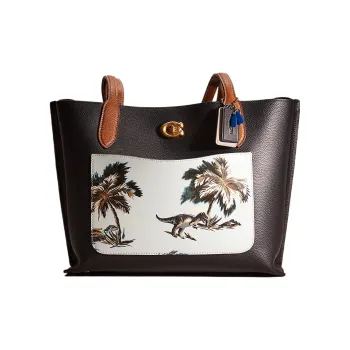 COACH Willow Polished Pebble Leather Tote Bag, Shopping Bag, Handbag Large Size Women's Brass/Black
