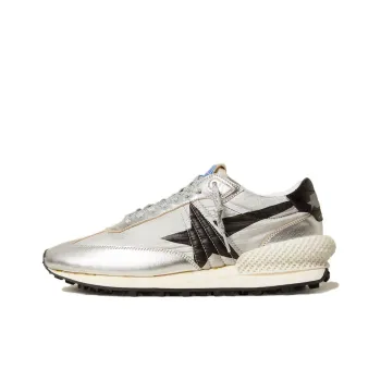 Golden Goose Star print Lace up Sneakers