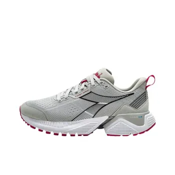 diadora Women's Mythos Blushield Vigore 2 'Silver Rubine Red'