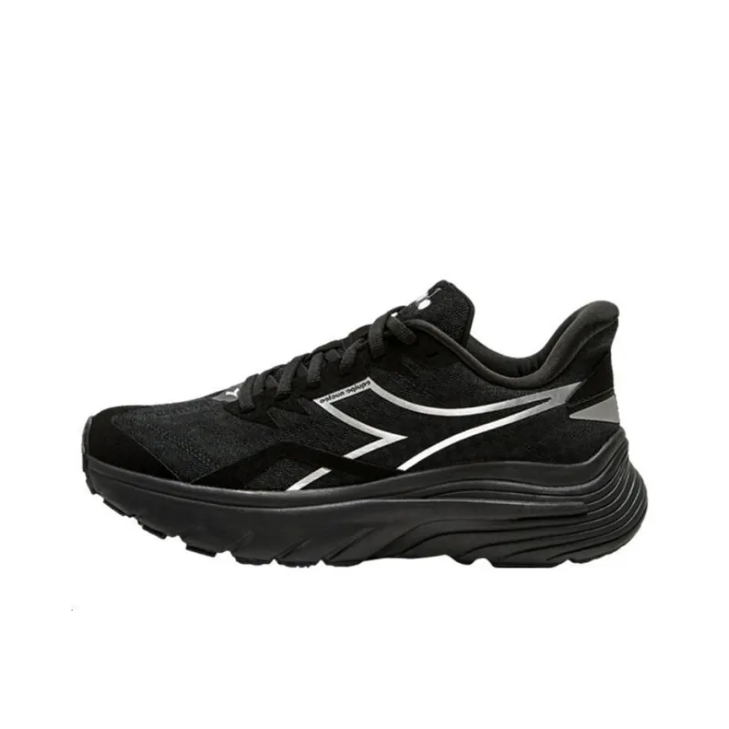 diadora Women's Equipe Nucleo 'Black Metallic Silver'-0