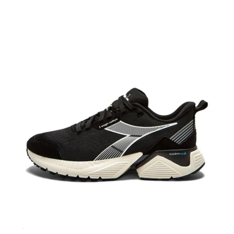 diadora Women's Mythos Blushield Vigore 2 'Black Whisper White'-0