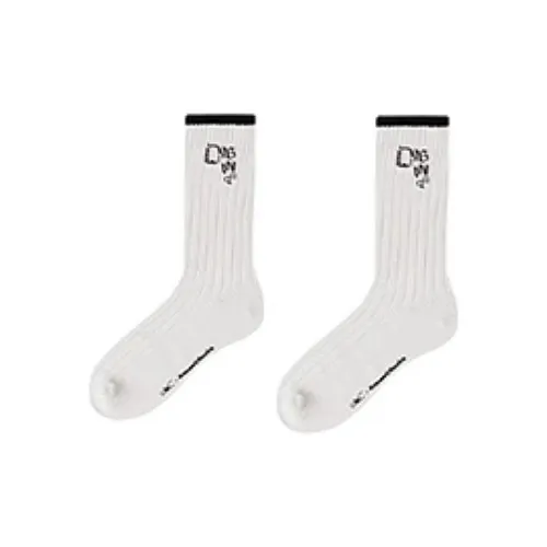ALMOND ROCKS Women's Mid-Calf Socks