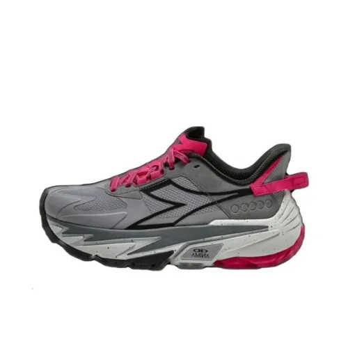 diadora Women's Equipe Sestriere-XT 'Alloy Rubine Red'