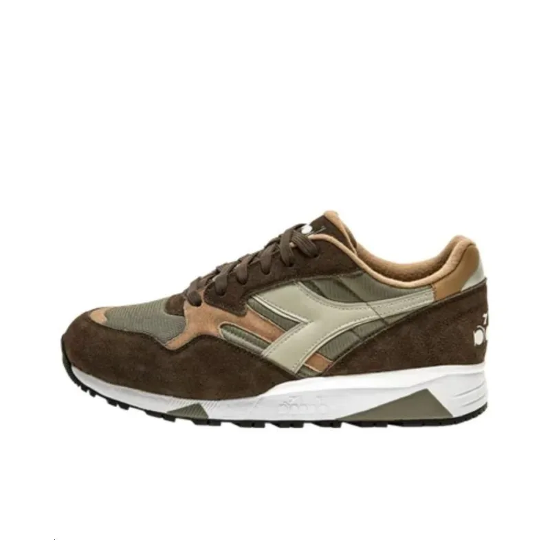 diadora N902 'Vetiver'-0