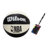 Size 7 Ball+Black Heart Card Holder