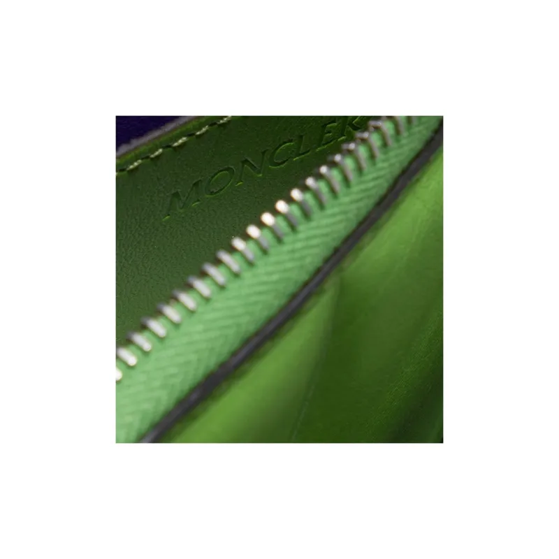 Moncler Soft Leather Wallet Regular Unisex Leaf Green-4