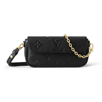 LOUIS VUITTON Wallet On Chain Ivy Black