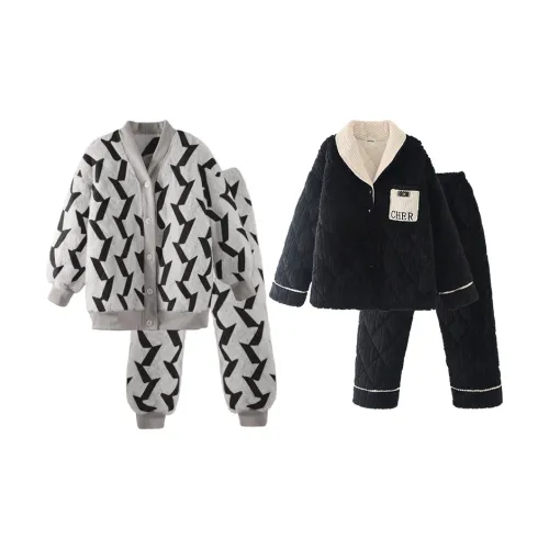 Chun Xi Unisex Pajama Sets