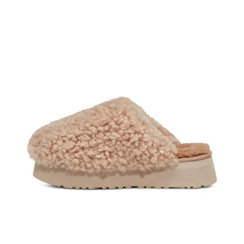 UGG Maxi Curly Sand Women's