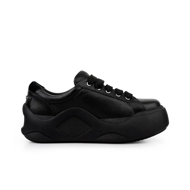 XINYINSU Minimalist 001 Collection Low-Top Skateboard Shoes Unisex-1