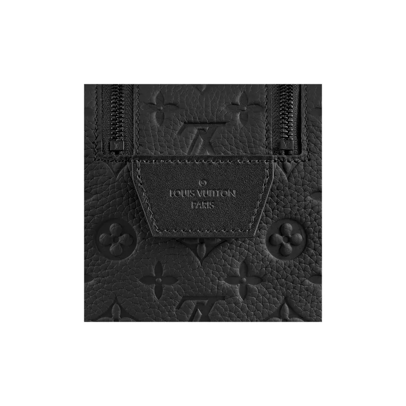 LOUIS VUITTON Dopp Kit-4