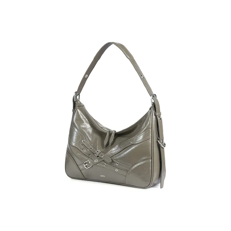 HXXXXS Cow Leather Shoulder Bag Women's Black-8