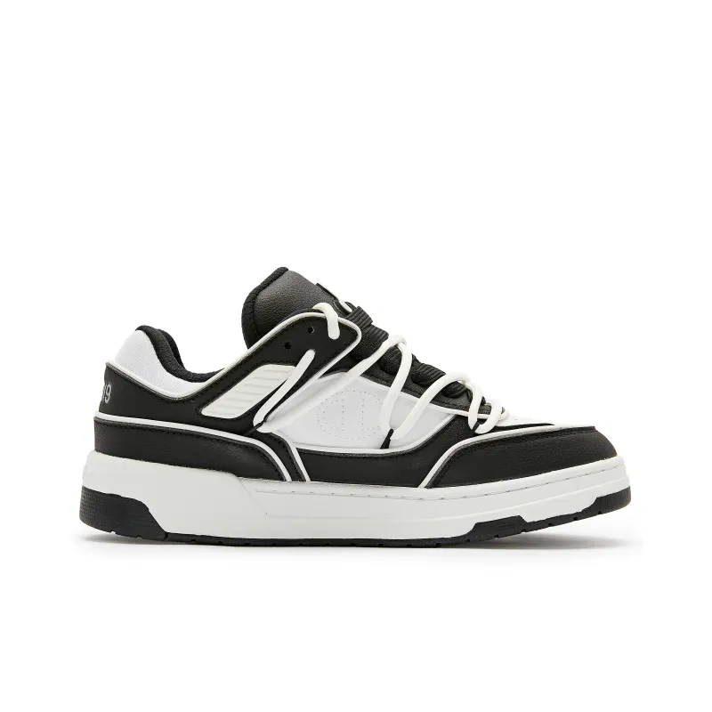 Champion Low Top Skateboard Shoes Unisex Black White-1