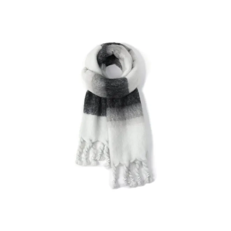 FREE RABBITⅡ Knit Scarves Unisex-1