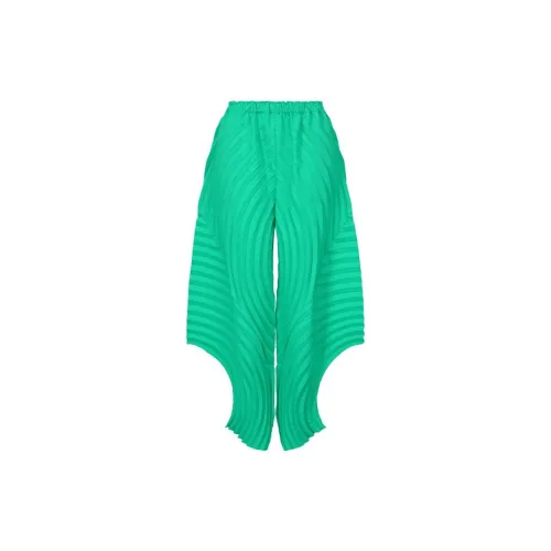 ISSEY MIYAKE Casual Pants Women's Green